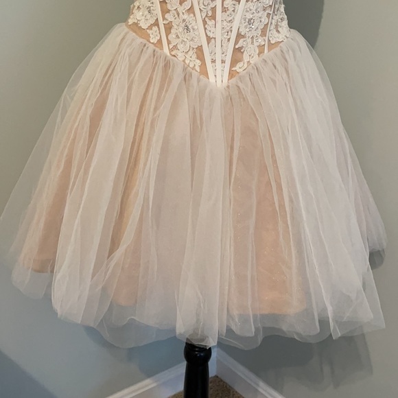 Sherri Hill Lace Appliqué Mini Cocktail Prom Pageant Bridal Wedding Party Dress - Picture 5 of 16